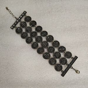 Avon Elegant Bracelet